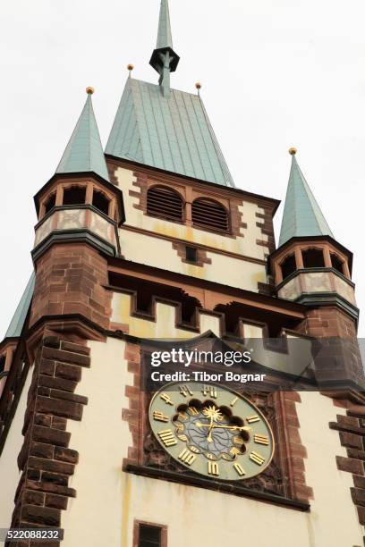 germany, baden-wÿrttemberg, freiburg im breisgau, martinstor - freiburg im breisgau stock-fotos und bilder