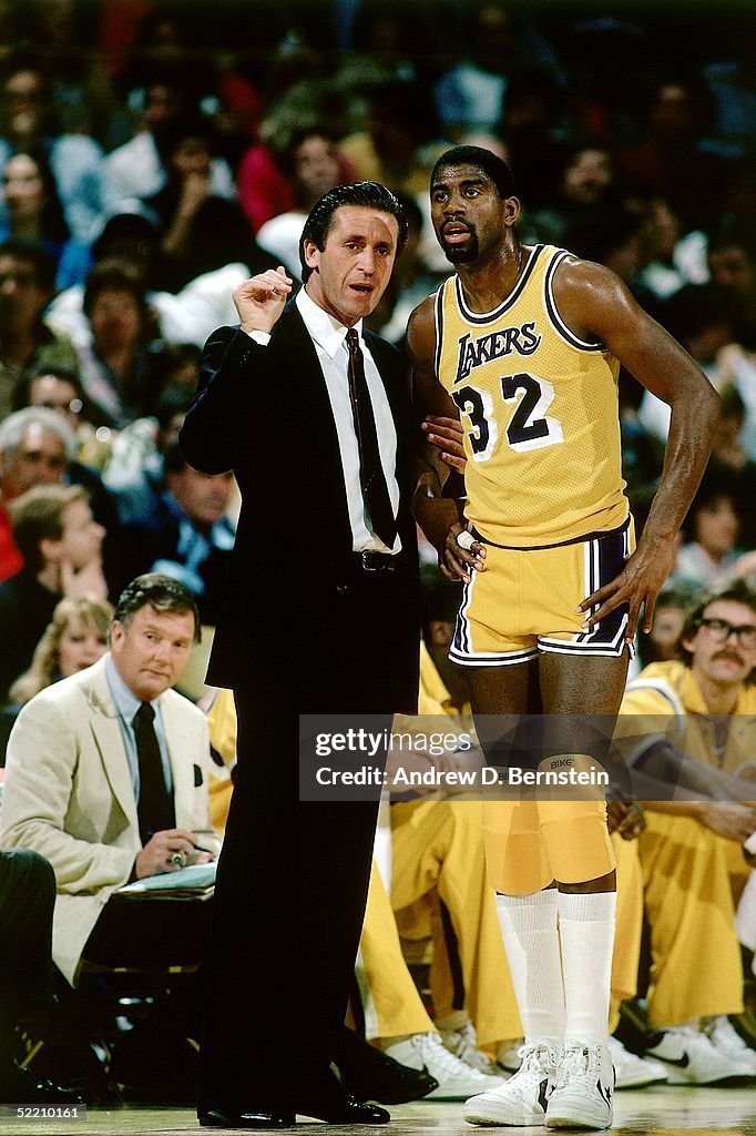 Pat Riley Sidelines Head Coach Pat Riley of the Los Angeles Lakers gives some advice to ...