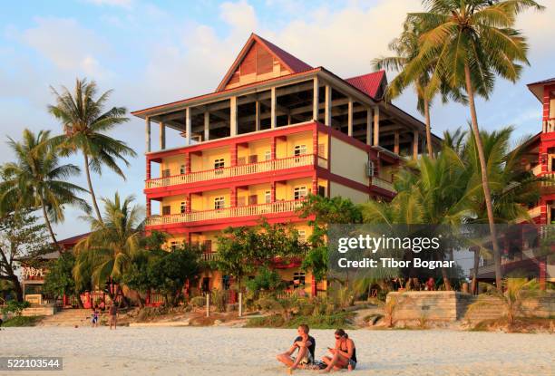 langkawi island, cenang beach - langkawi stock-fotos und bilder