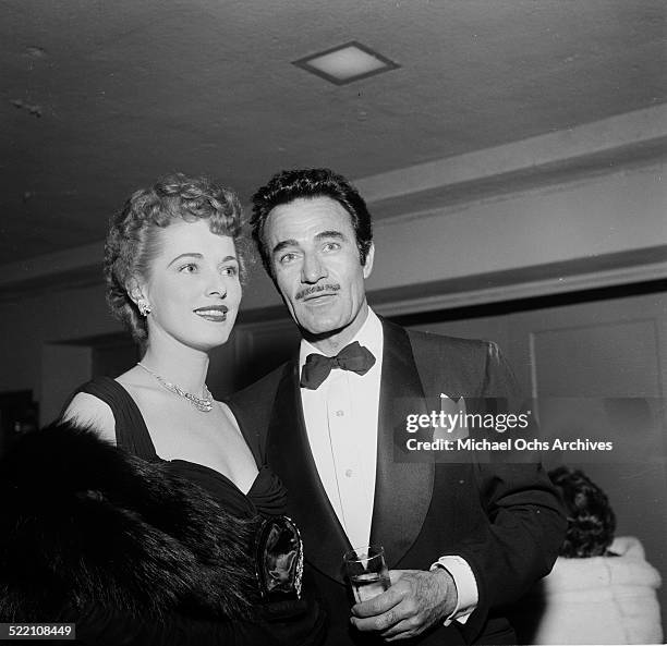 863 Gilbert Roland Photos & High Res Pictures - Getty Images
