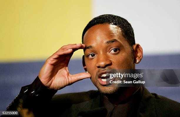 Actor Will Smith attends the "Hitch" Press Conference at the 55th annual Berlinale International Film Festival on February 18, 2005 in Berlin,...