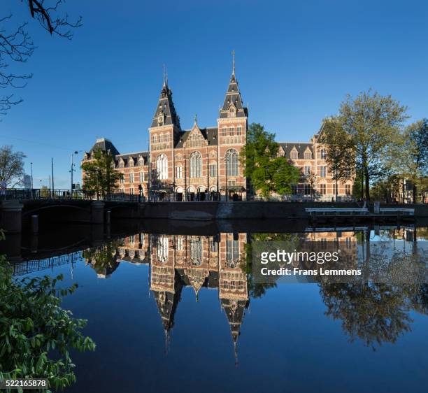 netherlands, amsterdam, rijksmuseum - rijksmuseum stockfoto's en -beelden