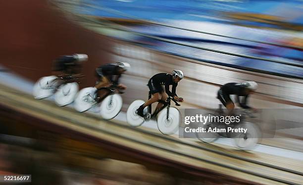 Marc Ryan, Gregory Henderson, Hayden Godfrey, Jason Allen of New Zealand on their way to Gold in the mens team pursuit during day two of the UCI...