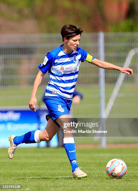 Linda Bresonik of Duisburg plays the ball during the Women's 2nd Bundesliga match between BV Cloppenburg and MSV Duisburg on April 17, 2016 in...