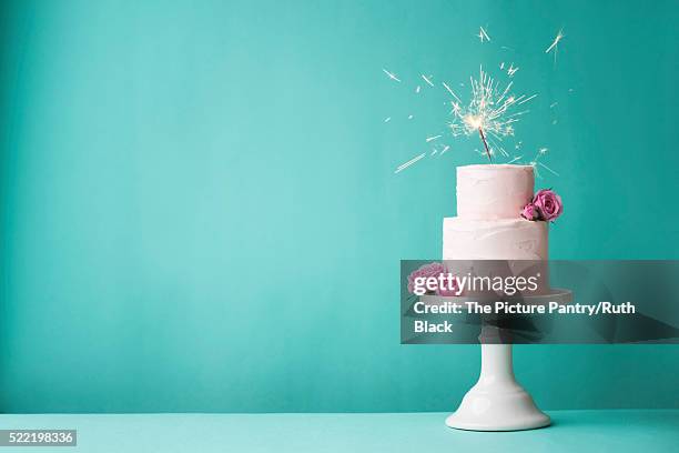 birthday cake - cake tier stock pictures, royalty-free photos & images