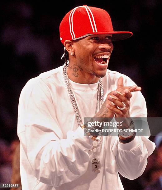 Allan Iverson of the Philadelphia 76ers reacts during competion at the NBA All-Star slam dunk competition 19 February 2005 in Denver, on the eve of...