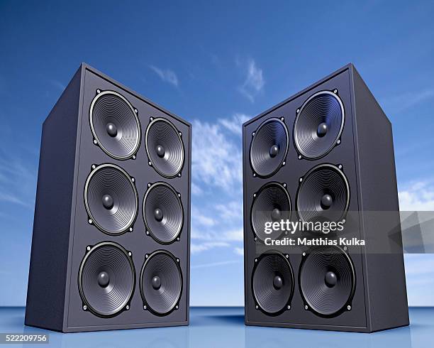 two loud speakers - equipo de alta fidelidad fotografías e imágenes de stock
