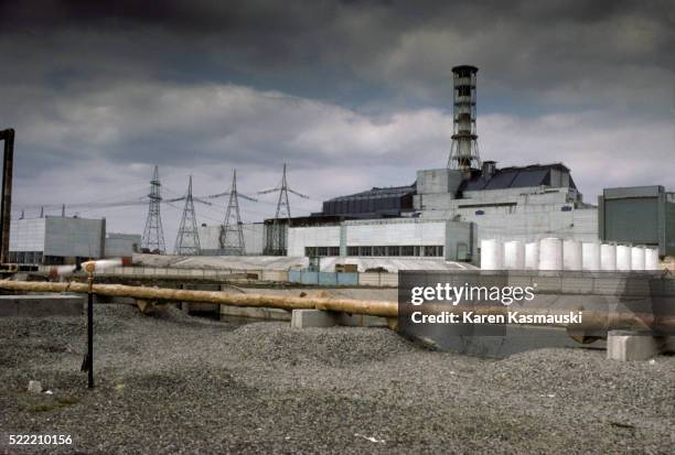 chernobyl nuclear reactor - chernobyl nuclear power plant - fotografias e filmes do acervo