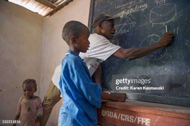 sierra leone teacher - kabbalah stock pictures, royalty-free photos & images