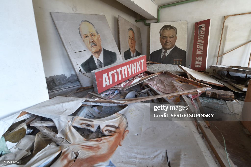 TOPSHOT-UKRAINE-CHERNOBYL-ANNIVERSARY