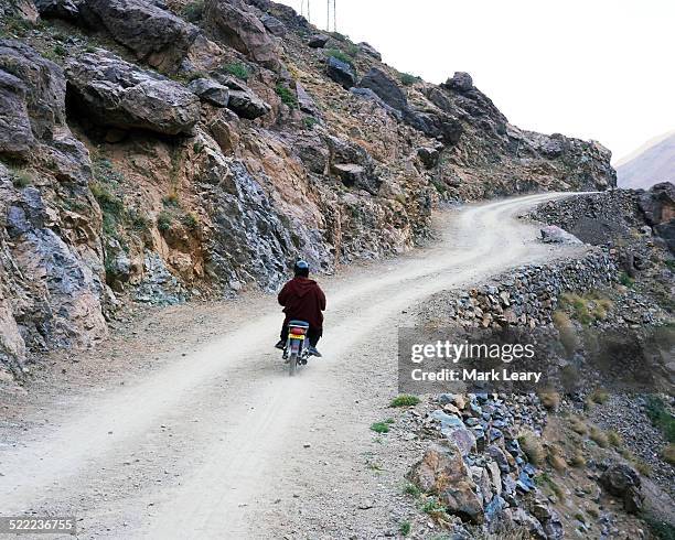 atlas moped - trail moto maroc foto e immagini stock