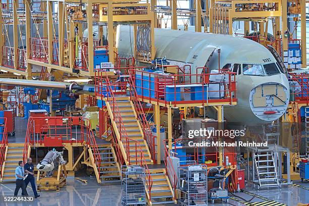 airbus construction - airbus imagens e fotografias de stock