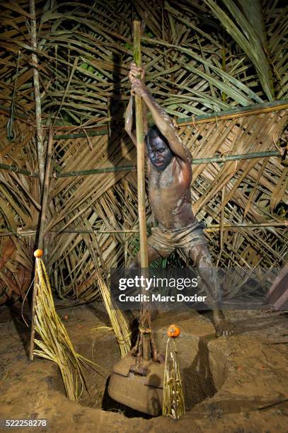 mud drum beater used during the initiation of crocodile men - initiation ceremony stock pictures, royalty-free photos & images