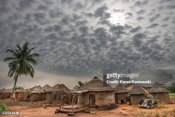 village in ghana - african village hut bildbanksfoton och bilder