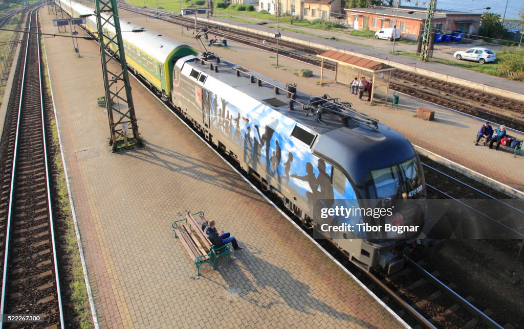 Hungary, Komarom, train,