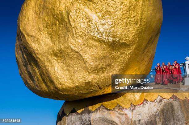 The Golden Rock Of Kyaiktiyo Pagoda, Photo