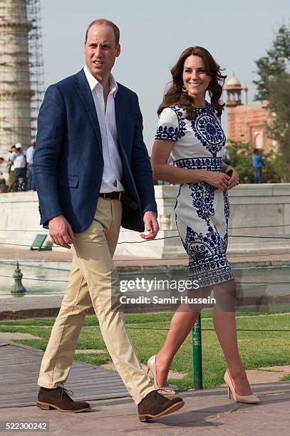 Prince William, Duke of Cambridge and Catherine, Duchess of Cambridge visit the Taj Mahal on April 16, 2016 in Agra, India.