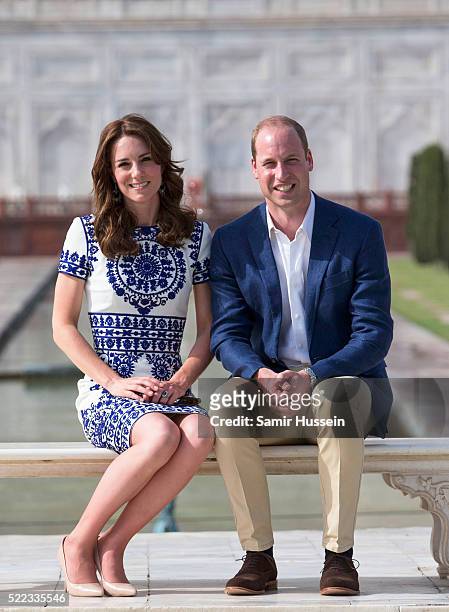 Prince William, Duke of Cambridge and Catherine, Duchess of Cambridge pose in front of the Taj Mahal on April 16, 2016 in Agra, India.