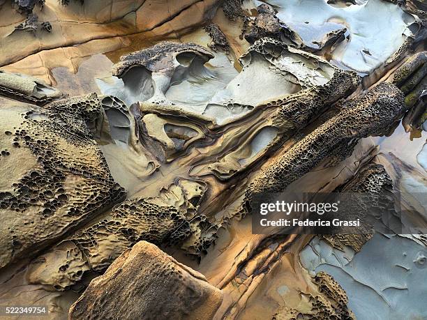 Tafoni Rocks 424 Tafoni Stock Photos, High-Res Pictures, and Images - Getty Images