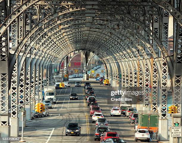 riverside drive viaduct, harlem, upper manhattan, new york city - harlem stockfoto's en -beelden