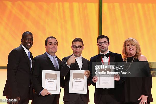Nick Raphael 32 photos et images haute résolution de Linda Napier - Getty Images