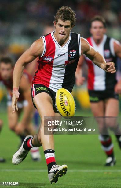 Nick Dal Santo of the Saints in action during the quarter final Wizard Cup AFL match between the St.Kilda Saints and the Western Bulldogs at Aurora...