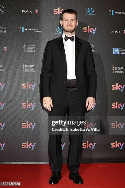 Presenter Alessandro Cattelan arrives at the 60. David di Donatello ceremony on April 18, 2016 in Rome, Italy.