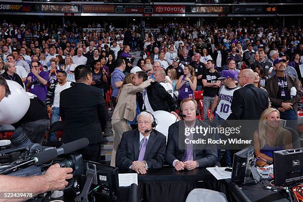 Sacramento Kings broadcasters Grant Napear and Jerry Reynolds look on during the game between the Oklahoma City Thunder and Sacramento Kings on April...