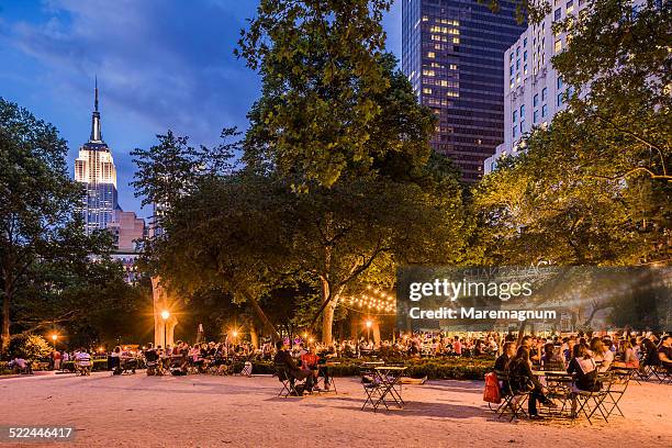 flatiron district, madison square park, restaurant - image stock pictures, royalty-free photos & images