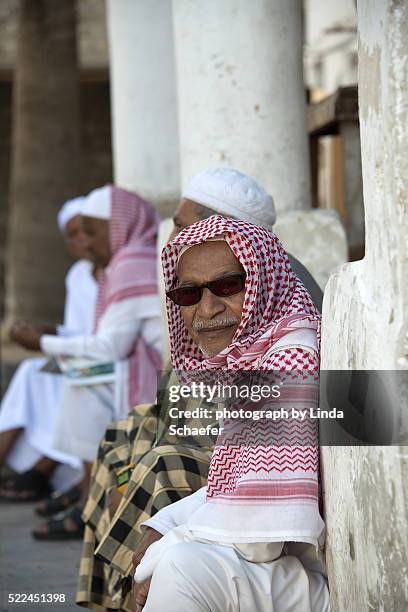 man with sunglasses from old section of jeddah, saudi arabia - jiddah stock pictures, royalty-free photos & images