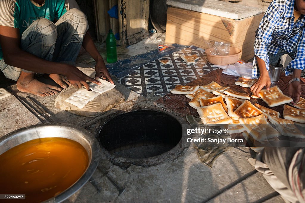 Sheermal - traditional India flat bread