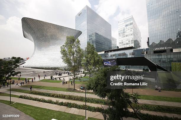 Soumaya Museum and plaza CARSO context, Mexico Coty.