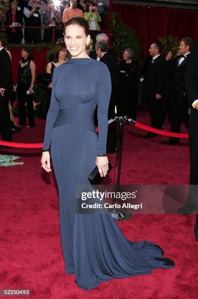 Actress Hilary Swank arrives at the 77th Annual Academy Awards at the Kodak Theater on February 27, 2005 in Hollywood, California.