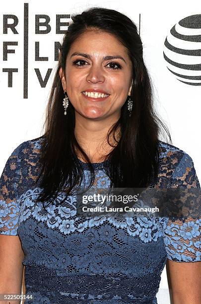 Cecily Strong attends "The Meddler" Premiere - 2016 Tribeca Film Festival at John Zuccotti Theater at BMCC Tribeca Performing Arts Center on April...