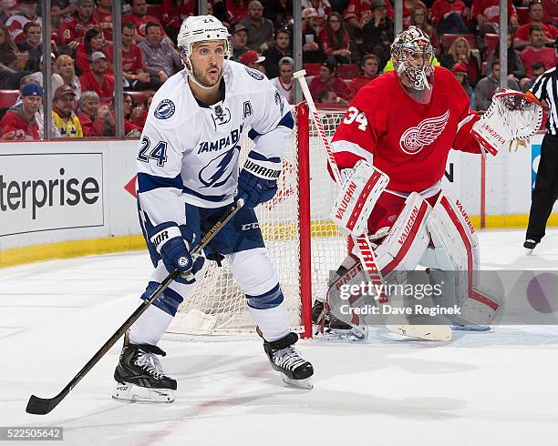 Ryan Callahan of the Tampa Bay Lightning sets up in front of Petr Mrazek of the Detroit Red Wings in Game Four of the Eastern Conference First Round...