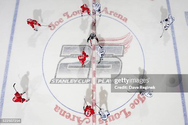 Pavel Datsyuk of the Detroit Red Wings faces off against Valtteri Filppula of the Tampa Bay Lightning in Game Four of the Eastern Conference First...