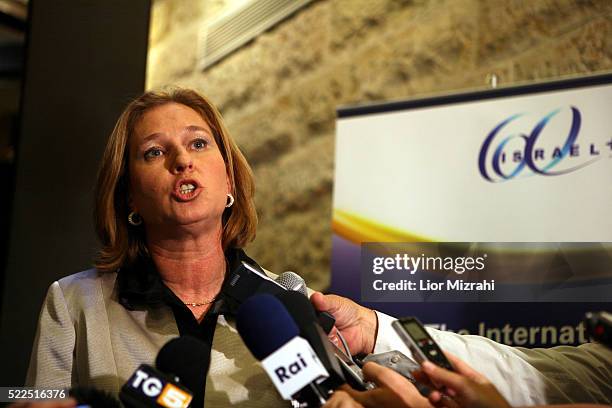 Israeli Foreign Minister Tzipi Livni speaks to reporters during a conference on May 29, 2008 in Jerusalem, Israel.