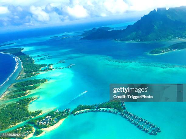 bora bora tahiti - mt otemanu stockfoto's en -beelden