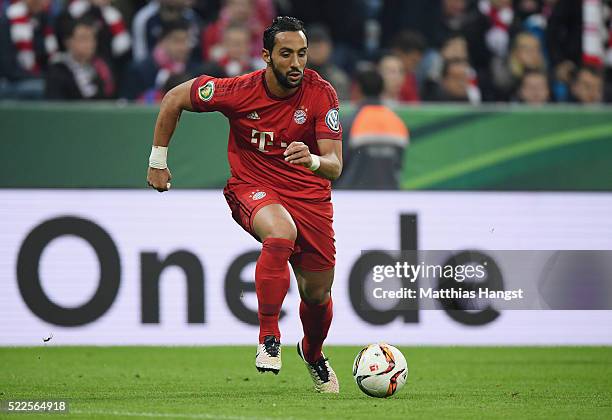 Medhi Benatia of Muenchen controls the ball during the DFB Cup Semi Final match between FC Bayern Muenchen and Werder Bremen on April 19, 2016 in...