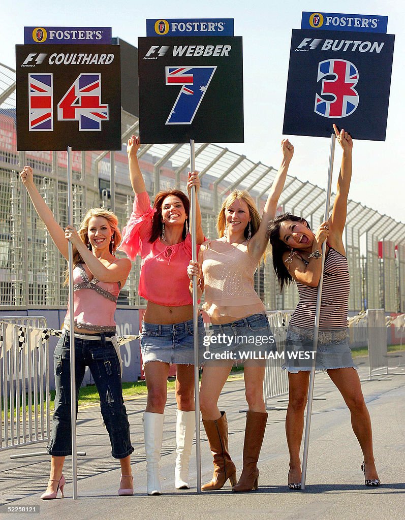 British string quartet Bond hold grid si