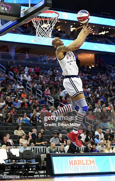 Jon Thomas Inn Jon T Thomas Photos and Premium High Res Pictures - Getty Images