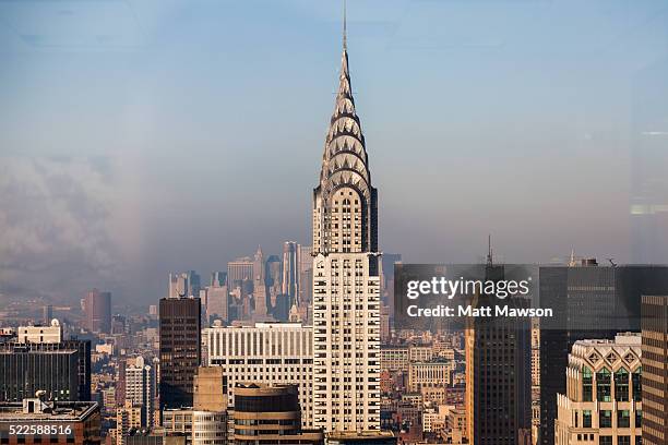 the chrysler building new york city usa - chrysler building stockfoto's en -beelden