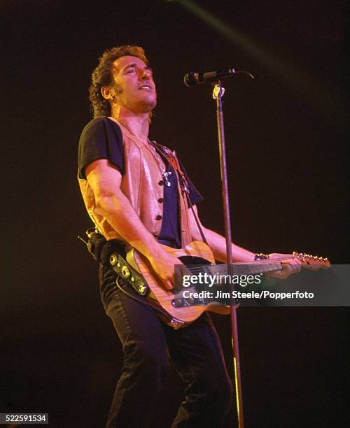 Bruce Springsteen 1992 Bruce Springsteen Performs At Wembley Photos and Premium High Res ...