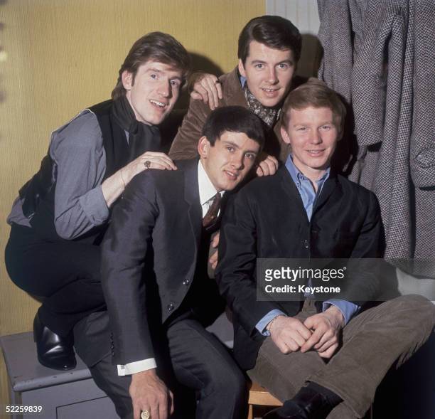 Liverpudlian folk pop group The Searchers, clockwise from left, Chris Curtis , Mike Pender, John McNally and Frank Allen, circa 1965.