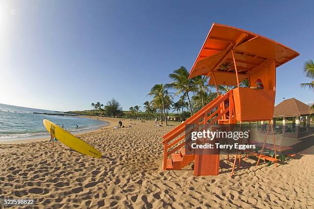 lifeguard beach station at salt pond park - lifeguards cabin stock pictures, royalty-free photos & images