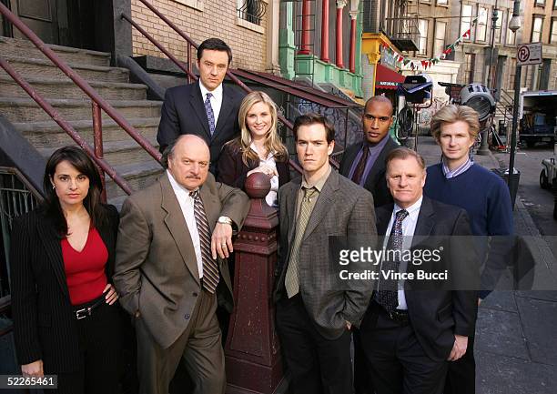 The cast of "NYPD Blue", Jacqueline Obradors, Dennis Franz, Currie Graham, Bonnie Somerville, Mark-Paul Gosselaar, Henry Simmons, Gordan Clapp and...