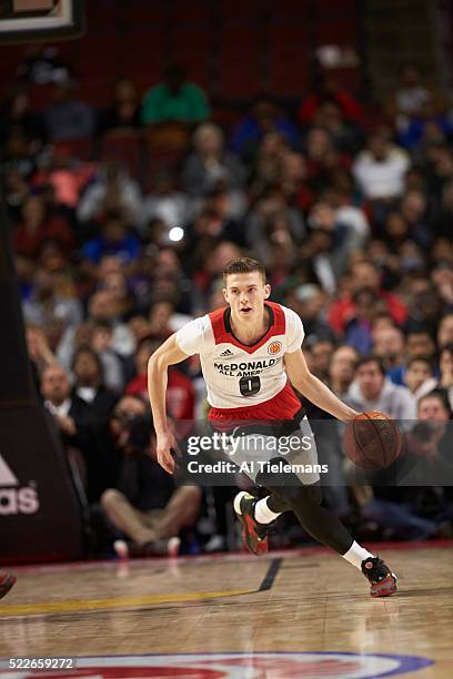 High School Basketball: McDonald's All American Game: Team West Team West Kyle Guy in action vs Team East at United Center. Chicago, IL 3/30/2016...