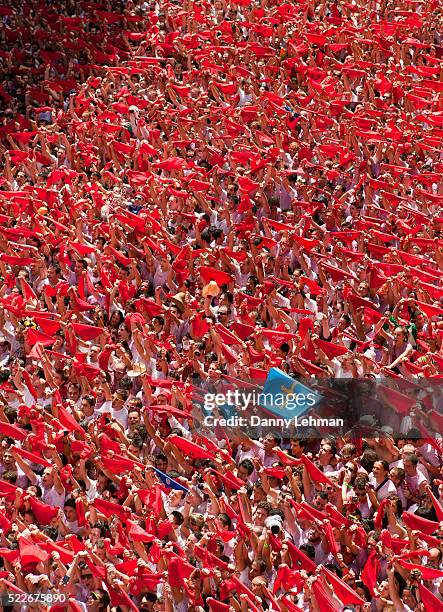 festival of san fermin in pamplona - fiesta of san fermin stock pictures, royalty-free photos & images