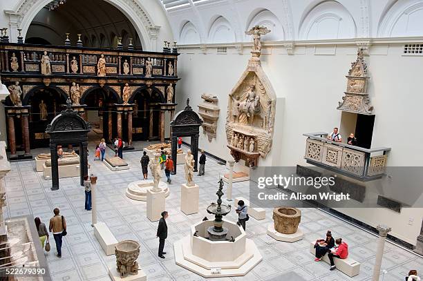 victoria and albert museum in london - victoria and albert museum foto e immagini stock
