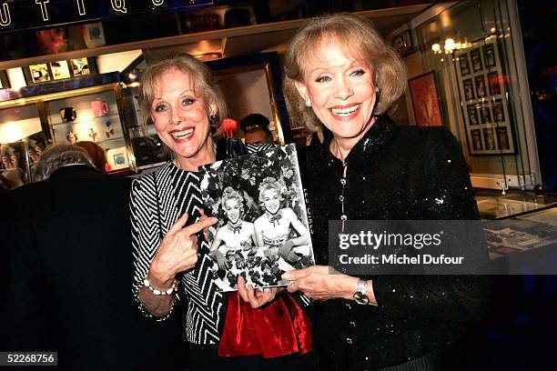 393 photos et images haute résolution de Les Soeurs Kessler - Getty Images